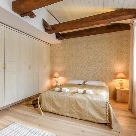 Butas Kubu 4-rooms Klaipeda