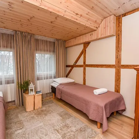 Kubu 4-rooms