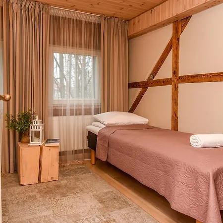 Kubu 4-rooms * Klaipeda